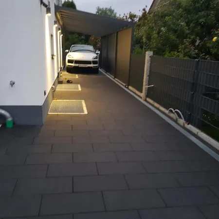 Haus Mit 5 Schlafzimmer 2 Bade 1 Wohnzimmer 3 Park Landsham