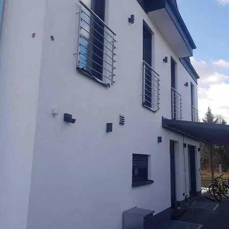 Nyaraló Haus Mit 5 Schlafzimmer 2 Bade 1 Wohnzimmer 3 Park *